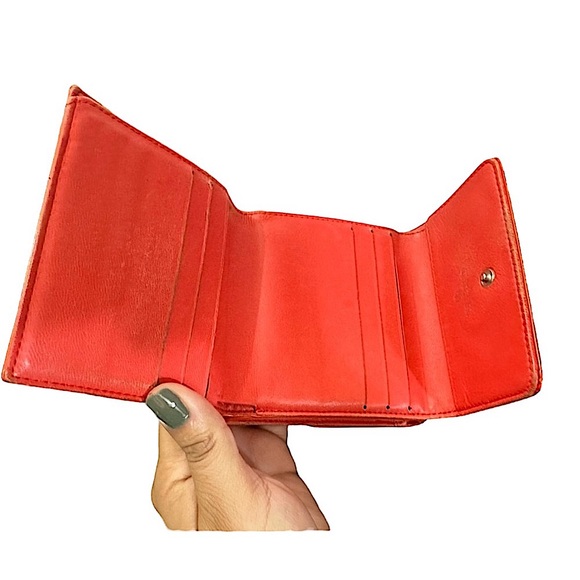 CHANEL Lucky Charms Embossed Patent Leather Wallet w/ COA - Picture 9 of 12